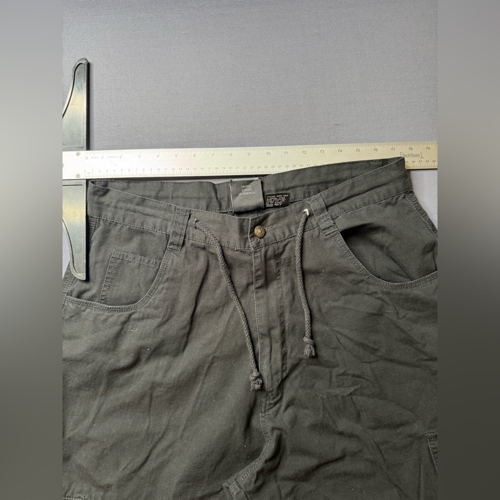 Alteredmind Cargo Baggy Shorts Size Large Black #840 - Picture 4 of 7
